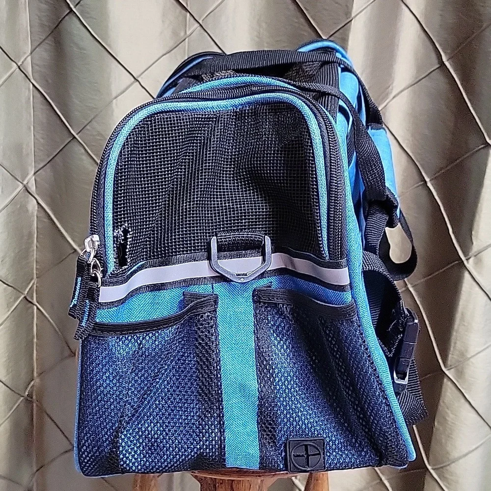 EUC- EliteField Airline Approved Soft Sided Pet Carrier w/Suitcase Slide Strap